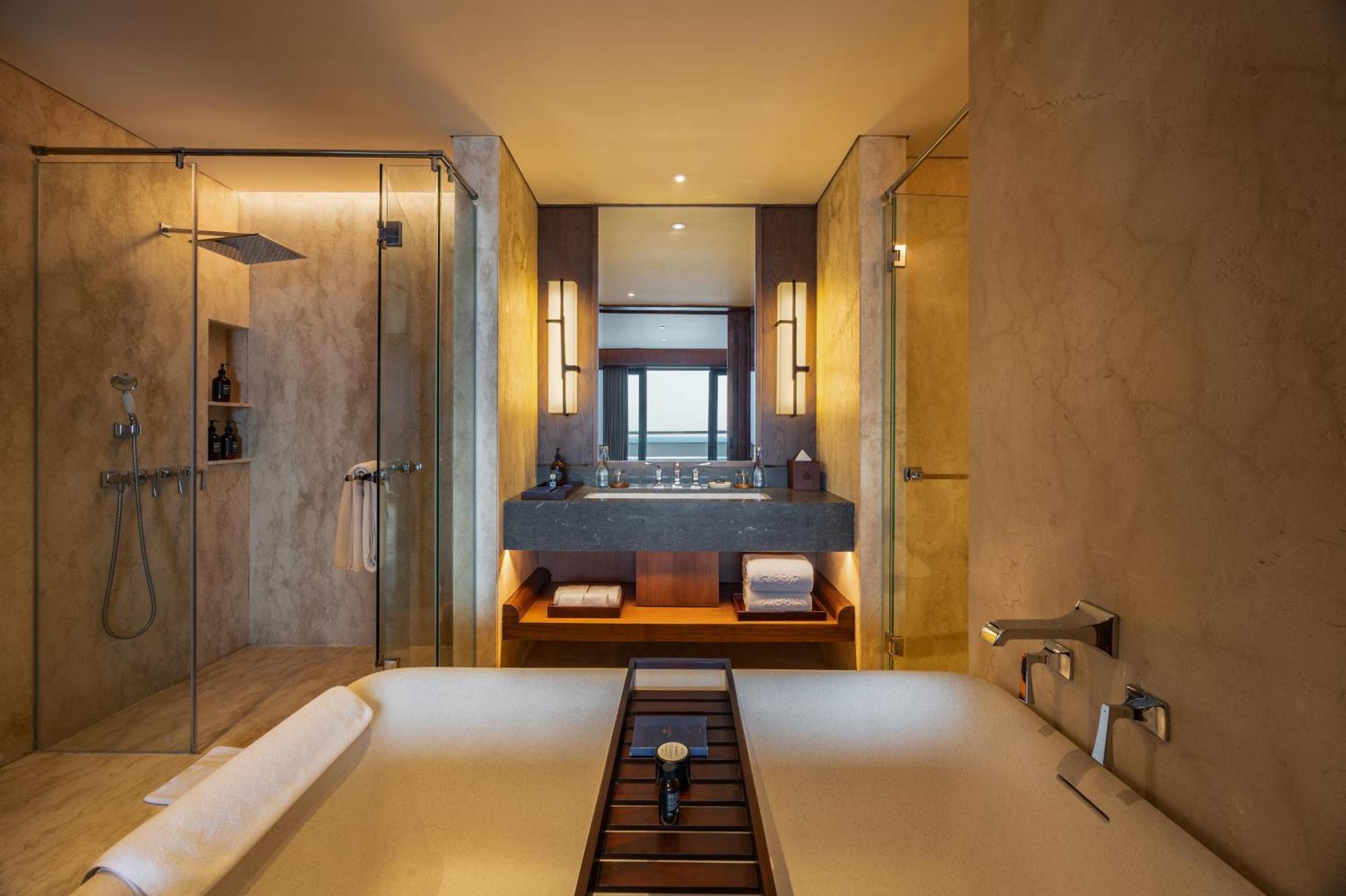Inna Bali Hotel 5*