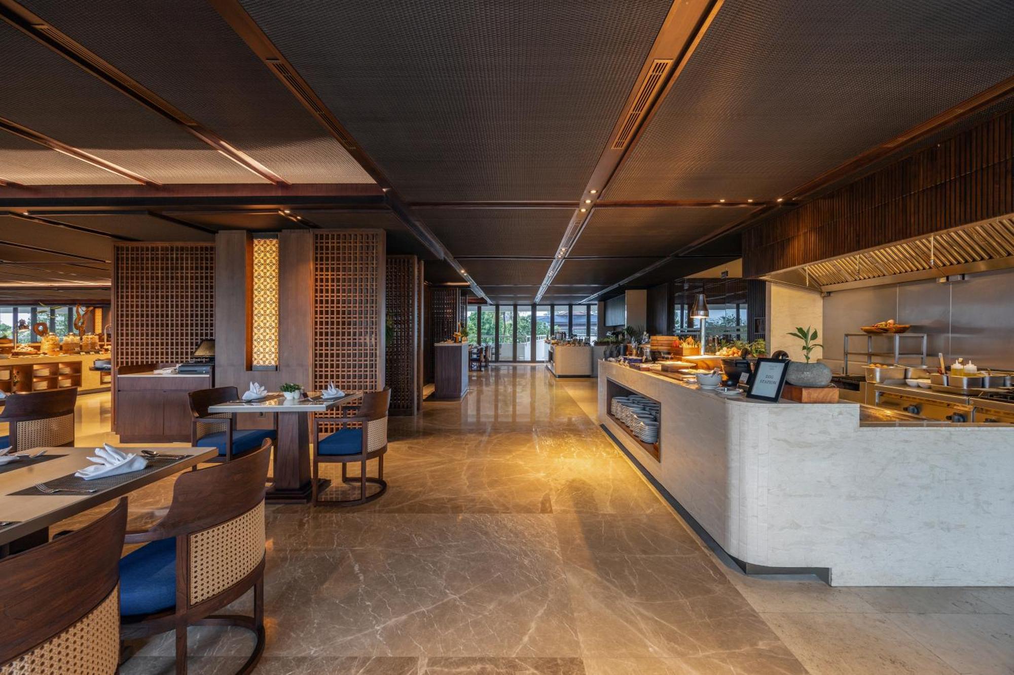 Bali Hotel 5*